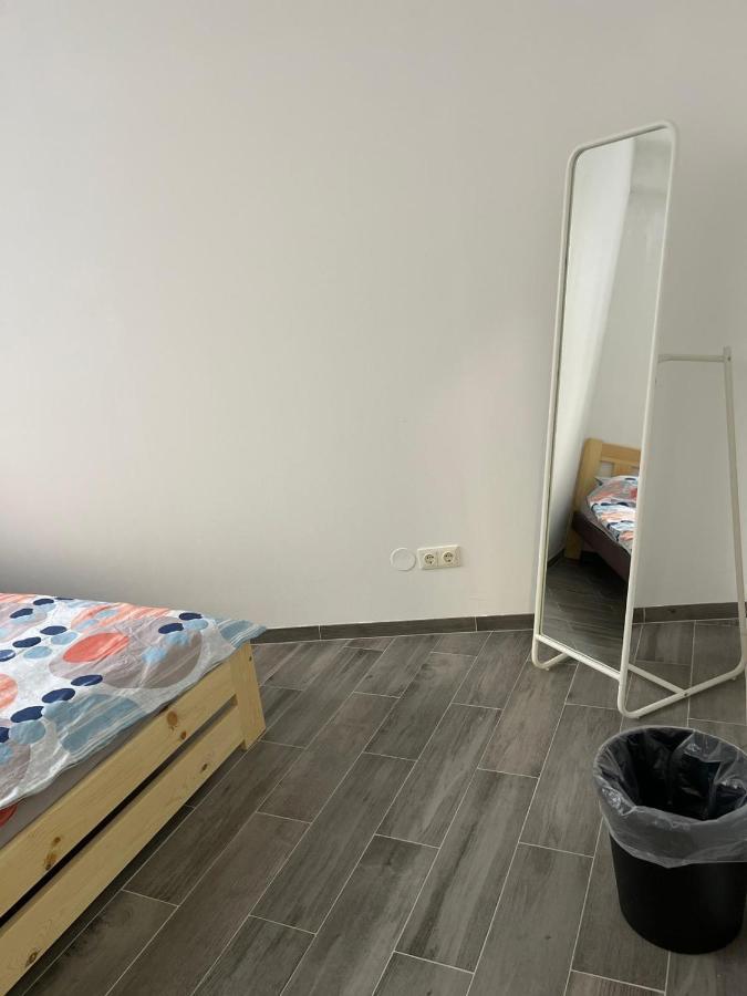 Hana'S Rooms Wina Bagian luar foto