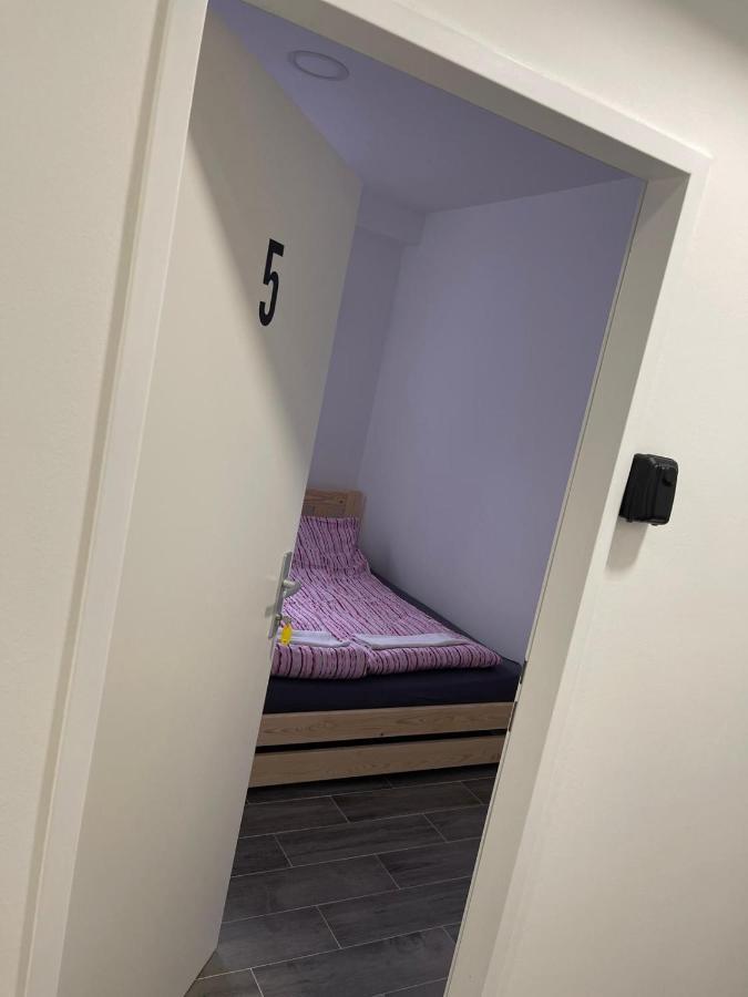 Hana'S Rooms Wina Bagian luar foto
